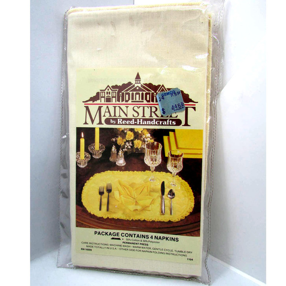 Vintage Reed Handcrafts 4 Napkins Cotton Poly - Picture 1 of 7